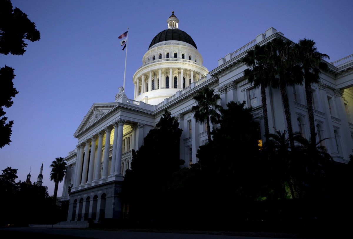 While #MAGA in #DC gift the tax code to #billionaires, we proudly support our #CALegislature leaders in both houses who choose a different path. #CaLeg #CaBudget #FairBudgetNow
politi.co/4mMFNML