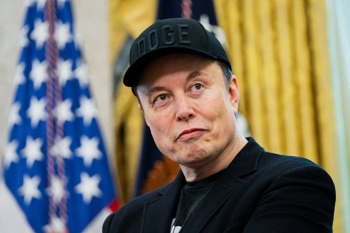 🚨 BREAKING: Elon Musk: "La legge non mi è stata mai mostrata e approvata di nascosto"