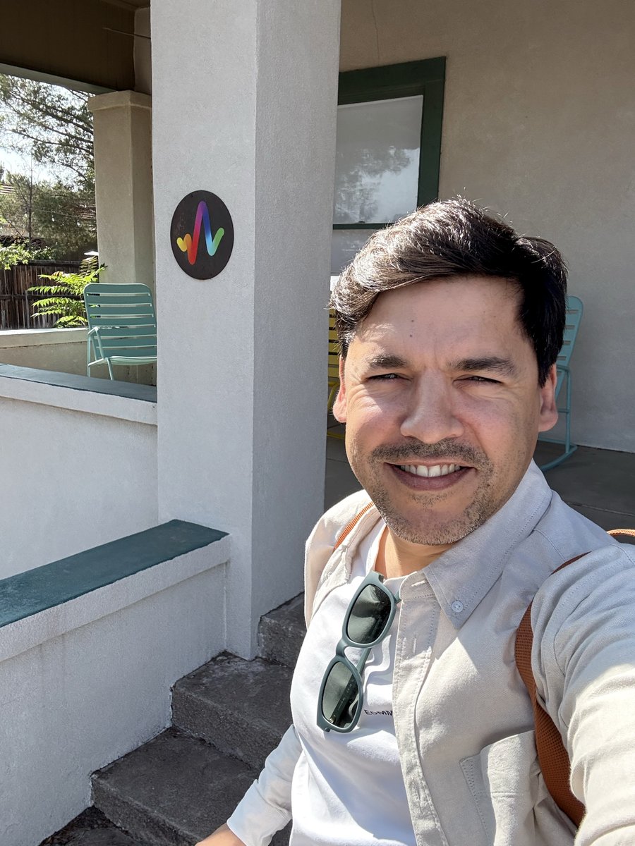 I’m here! — the <a href="/artblocks_io/">Art Blocks</a> x <a href="/opensea/">OpenSea</a> residency in Marfa begins 🏜️
Looking forward to 4 weeks of brainstorming, sketching, coding, and seeing how the desert rewires my thinking.

Let’s go!
