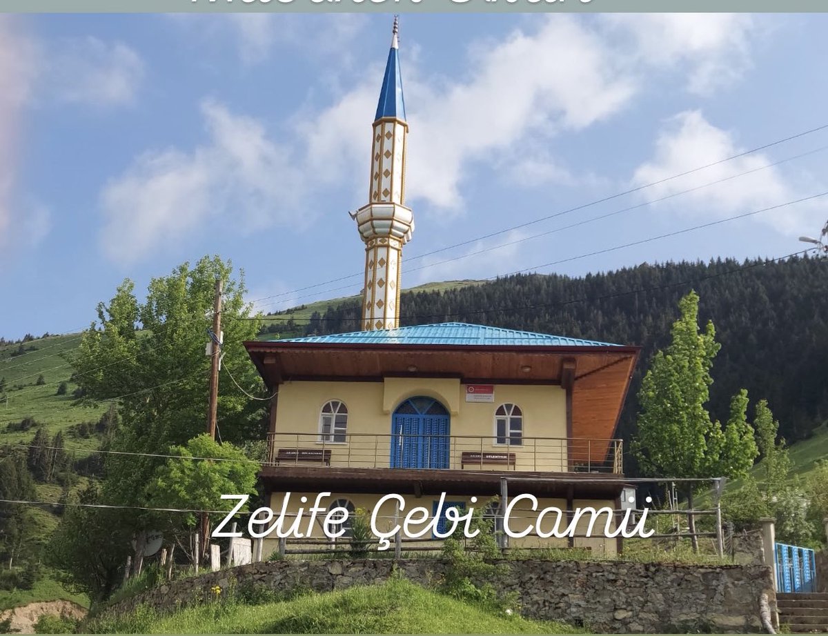 Tüm insanlığa barış, kardeşlik,sevgi ve huzur getirmesi dileğiyle;
#KurbanBayramı’mız Mübarek olsun.