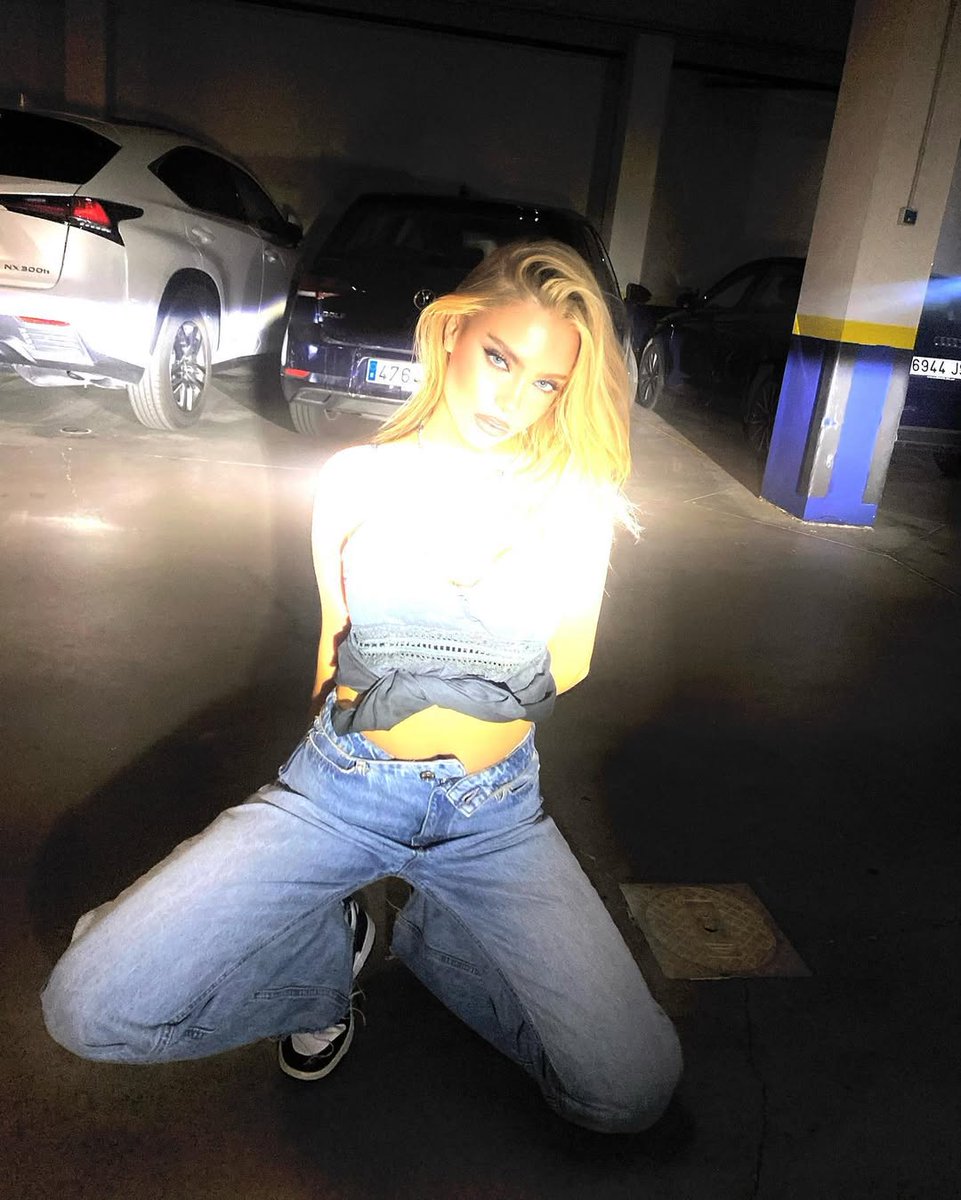 zokvy's tweet image. ㅤㅤ

ᅠ

ᅠ
 ㅤㅤㅤㅤㅤ    ㅤ𝒾 𝗌𝖺𝗒 𝗒𝗈𝗎 𝗅𝗈𝗈𝗄 𝗌𝗈 𝖿𝗂𝗇𝖾
 ㅤㅤㅤㅤㅤ    ㅤ𝖙𝗁𝖺𝗍 𝒾 𝗋𝖾𝖺𝗅𝗅𝗒 ㅤ 𝗐𝖺𝗇𝗇𝖺
 ㅤㅤㅤㅤㅤ    ㅤ𝗆𝖺𝗄𝖾 ㅤ 𝐲𝖔𝖚  ㅤ 𝗆𝗂𝗇𝖾
 ㅤㅤㅤㅤㅤ    ㅤ ،،   #𝘱𝘳𝘰𝘫𝘦𝘤𝘵𝘦𝘱𝘴𝘪
ㅤ ㅤㅤ ㅤㅤㅤ    #epsilonunleashed
   ㅤㅤ ㅤㅤ ㅤ