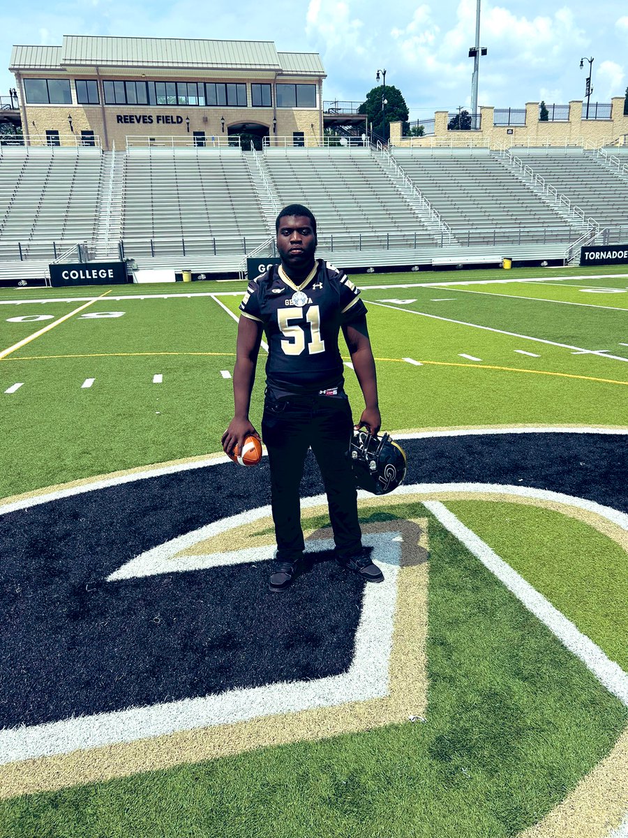 #AGTG After a great visit at Geneva College with <a href="/genodemarcoHFC/">Geno DeMarco Head Football Coach- Geneva College</a> I am blessed and excited to say I have received my 2nd offer from Geneva College! Thank you for the opportunity!!
<a href="/Dooderzs3/">🤐</a> <a href="/usofootball/">USOUPREPFOOTBALL</a> <a href="/CoachFuture412/">Fewch</a> <a href="/Cant_man2man23/">Coach Nitty / Camp Nitty</a> <a href="/210ths/">2Tenths Speed & Agility</a> <a href="/7Twice/">Cøåċħ B¥røn’s $0.02</a> <a href="/Geneva_Football/">Geneva College Football</a>