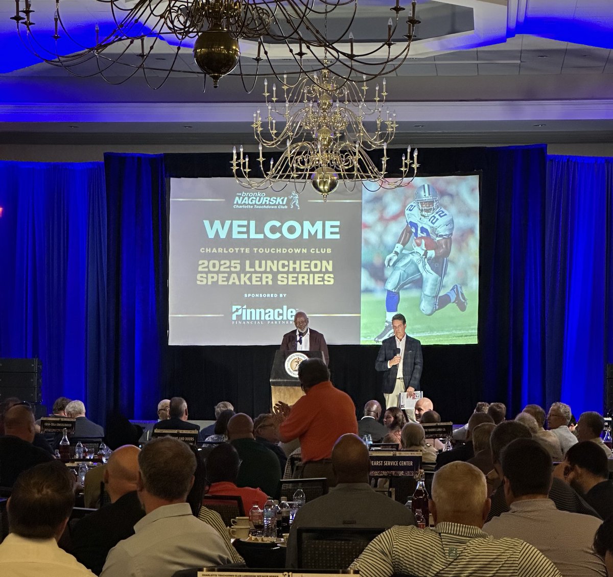 Q&amp;A with our fantastic speaker Emmitt Smith! #TDClubLuncheon