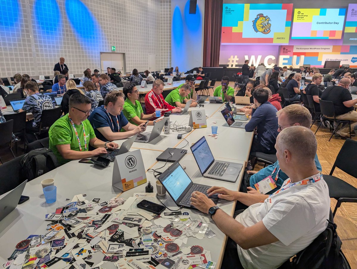 syde_gmbh's tweet image. Contributor Day wrap-up @ #WCEU 🎉
Proud to have several Syders contributing Syde by Syde with the community at #ContributorDay!
🧠 @2ndKauBoy led the Meta table
🌐 Dennis led the Multisite table – and his smile says it all!
#WordPress #SydeSupports