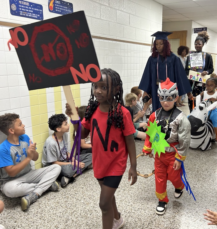 DCEsuperhornets's tweet photo. Our annual Preschool Alphabet Parade was a colorful celebration of creativity and early literacy! Every letter came to life with amazing costumes, big smiles, and lots of excitement from both students and staff. We’re so proud of our little learners! #SnapshotsofLearning https://t.co/L2HgziHcrI