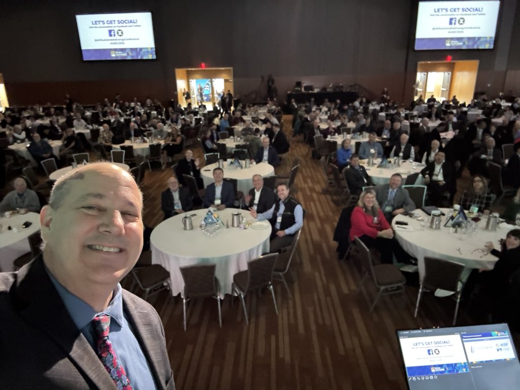 Jason Brune (@jasonbrune) on Twitter photo Honored to MC <a href="/GovDunleavy/">Governor Mike Dunleavy</a>’s Alaska Sustainable Energy Conference for the fourth year in a row! Here’s our annual all-conference selfie with thousands of incredible attendees. #ASEC2025 Honored to MC <a href="/GovDunleavy/">Governor Mike Dunleavy</a>’s Alaska Sustainable Energy Conference for the fourth year in a row! Here’s our annual all-conference selfie with thousands of incredible attendees. #ASEC2025