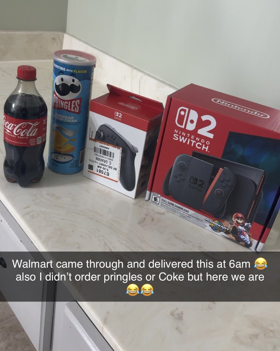 Christian Graham 👻 tweet media