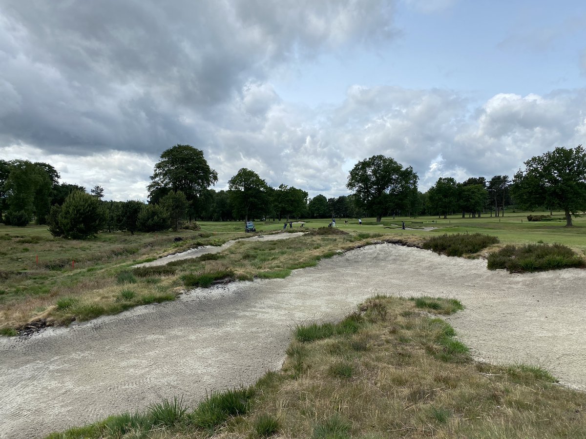 SteveCarroll77's tweet image. Well, @MoortownGC has mastered me again. Honestly, though, how good is this course? The recent changes have made it even better! Love the 5th now. Thanks to @EnglandGolf for the invite to their Captain’s event. The day was memorable even if my scoring wasn’t… 🏌️♂️⛳️