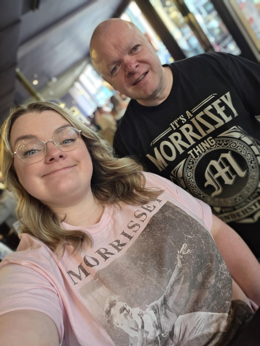 Time for Morrissey with the eldest daughter 😀🎉