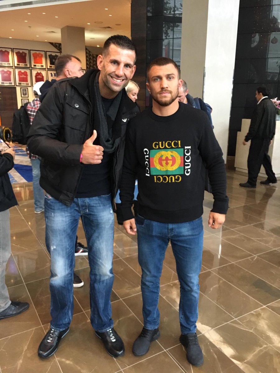 RickyPowWBC's tweet image. Happy retirement to one of the most talented fighters of our generation, incredible ring IQ and athleticism @VasylLomachenko #HighTech