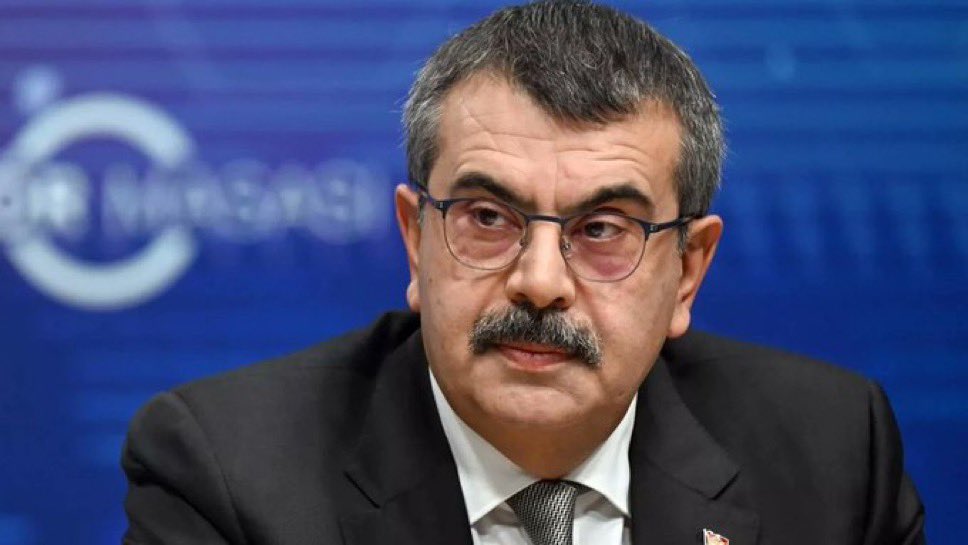 Millî Eğitim Bakanı Yusuf Tekin:

"Herkesin dinini, inancını özgürce yaşayabildiği bir ülke oluşturduk."