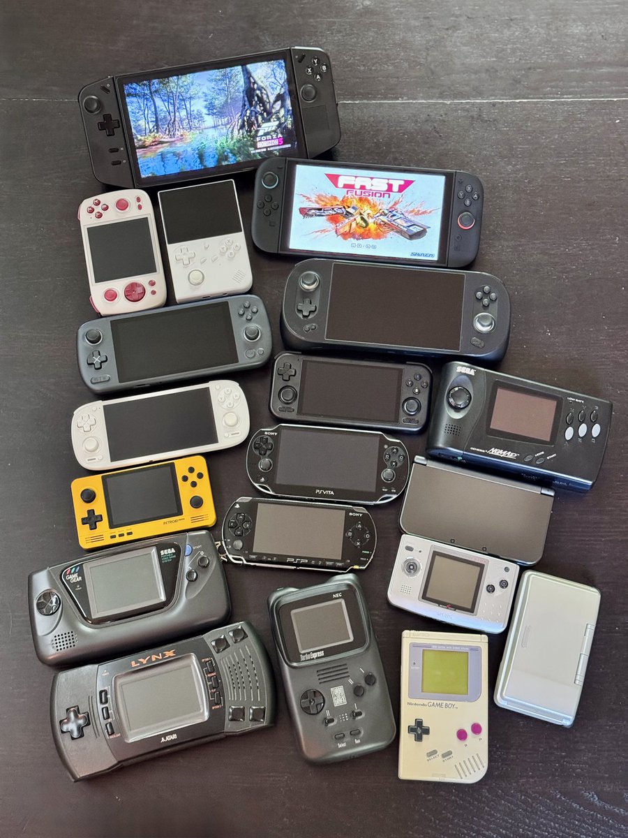 pcenginefx's tweet image. Welcome to the family #Switch2! Consoles not able to make this photo that I have were Lynx 1, GBC, GBA, NGP (non color), & Neo Geo X.