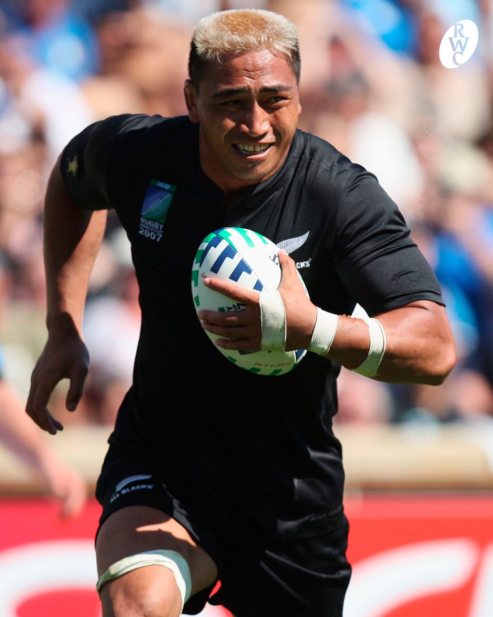 A 10 años de la partida de Jerry Collins. Uno de esos bien pero bien agresivos. Siempre te generaba un extra. 💪🏼