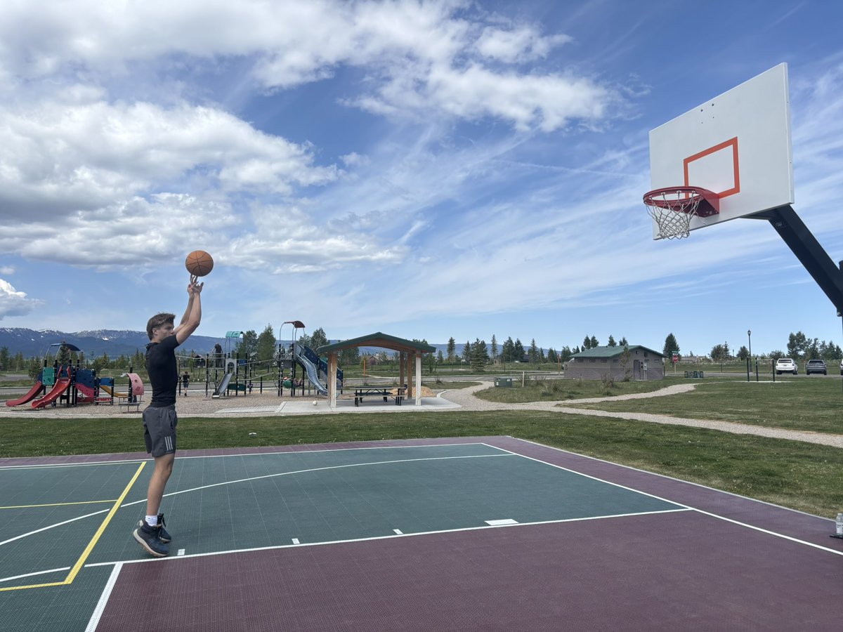 Putting that work in <a href="/ASchrinel2027/">Abram</a> 
#vacation 
#Tetons