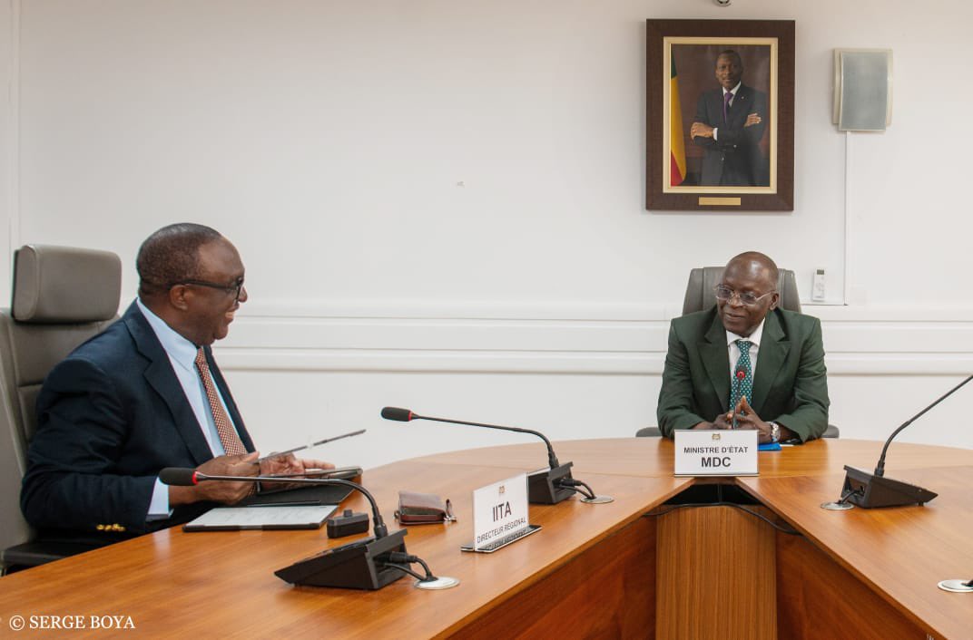 Simeon Ehui (@simeonehui) on Twitter photo Heureux de retrouver aujourd’hui à Cotonou, avec mon équipe de l’IITA, le Ministre d’État, Ministre du Plan et du Développement du Bénin, Abdoulaye Bio Tchane <a href="/abiotchane/">Abdou Bio Tchane</a> que je connais de longue date.
Nos échanges renforcent notre volonté commune de transformer l’agriculture Heureux de retrouver aujourd’hui à Cotonou, avec mon équipe de l’IITA, le Ministre d’État, Ministre du Plan et du Développement du Bénin, Abdoulaye Bio Tchane <a href="/abiotchane/">Abdou Bio Tchane</a> que je connais de longue date.
Nos échanges renforcent notre volonté commune de transformer l’agriculture