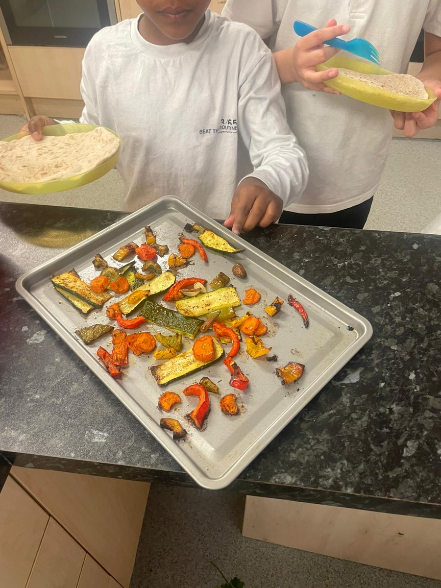 Year 5 made hummus wraps with roasted vegetables this week. 

They scored very highly in the taste test! 

Thank you <a href="/ReynoldsFood/">Reynolds</a> <a href="/MrsGreengrocer/">Sarah Reynolds</a> for the kind ingredients for our marvellous meals!