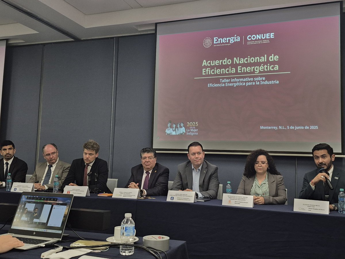 Comunidad Industria tweet media