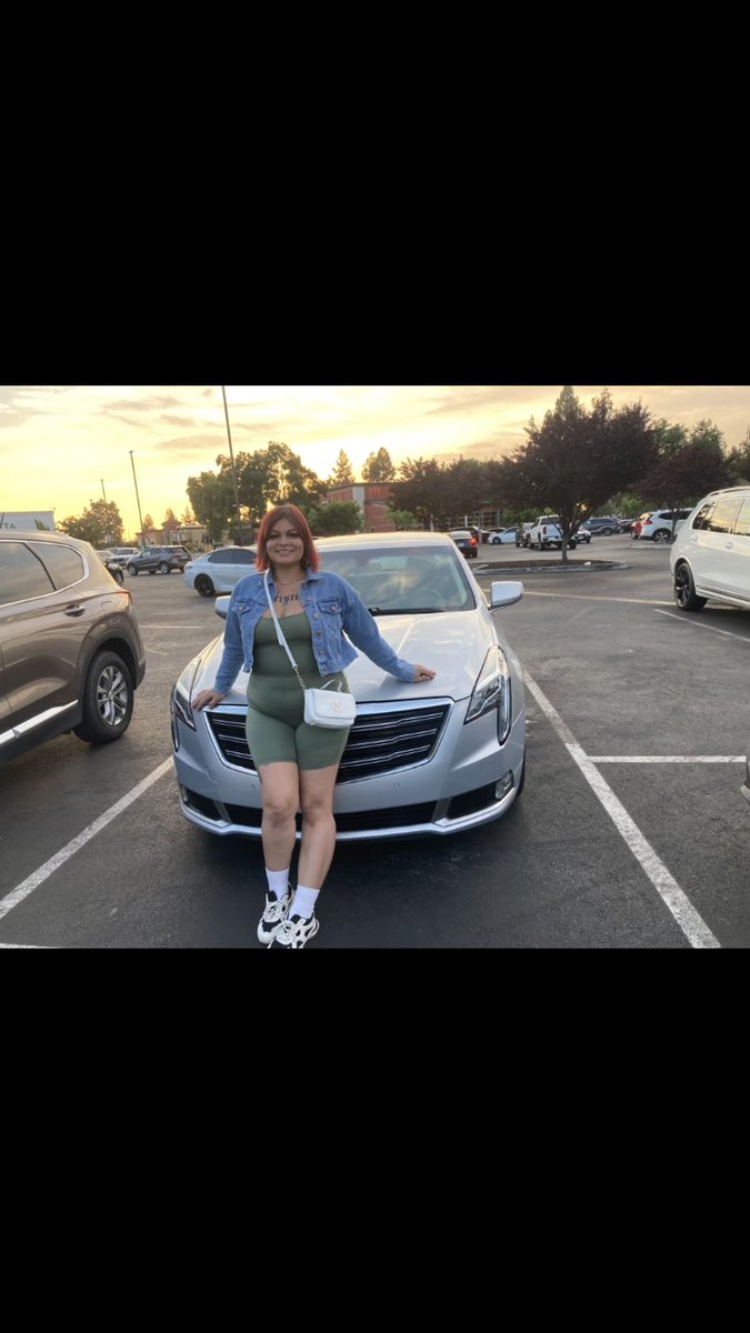 kweenkbaby's tweet photo. Baddie with a Caddi 🔥😘 https://t.co/9D0vEFEfzo