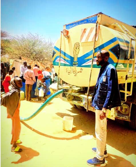 منظمة الريان للتنمية الإجتماعية بولاية شمال دارفور تنفذ مشروع سقيا مياه الشرب للمرافق الصحية ومراكز إيواء النازحين بالفاشر suna-sd.net/posts/tnfyth-m…

#سونا #السودان