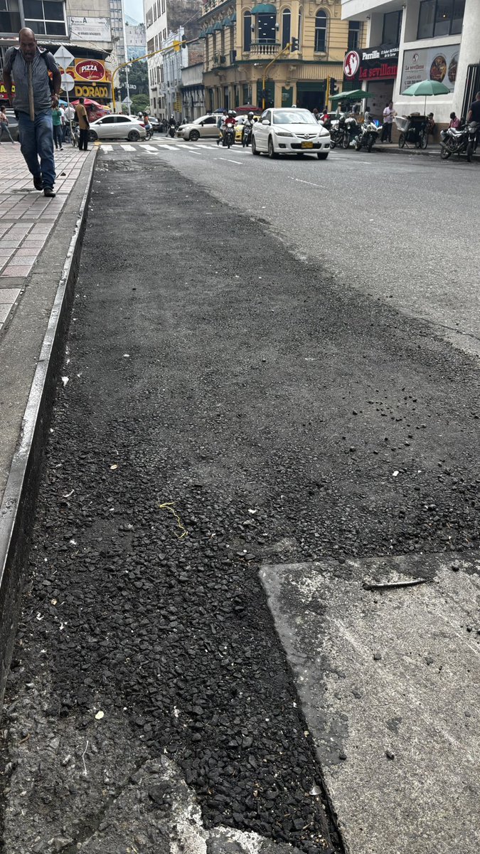 La “recuperación” de la Avenida Cañasgordas NO es tal.

Lamentablemente, debo informarle a la ciudadanía que lo que la Secretaría de Infraestructura, en cabeza de <a href="/Luzavasquezt/">Luz Adriana Vásquez Trujillo</a>, está haciendo no son obras de recuperación vial, sino intervenciones temporales, propias de vías