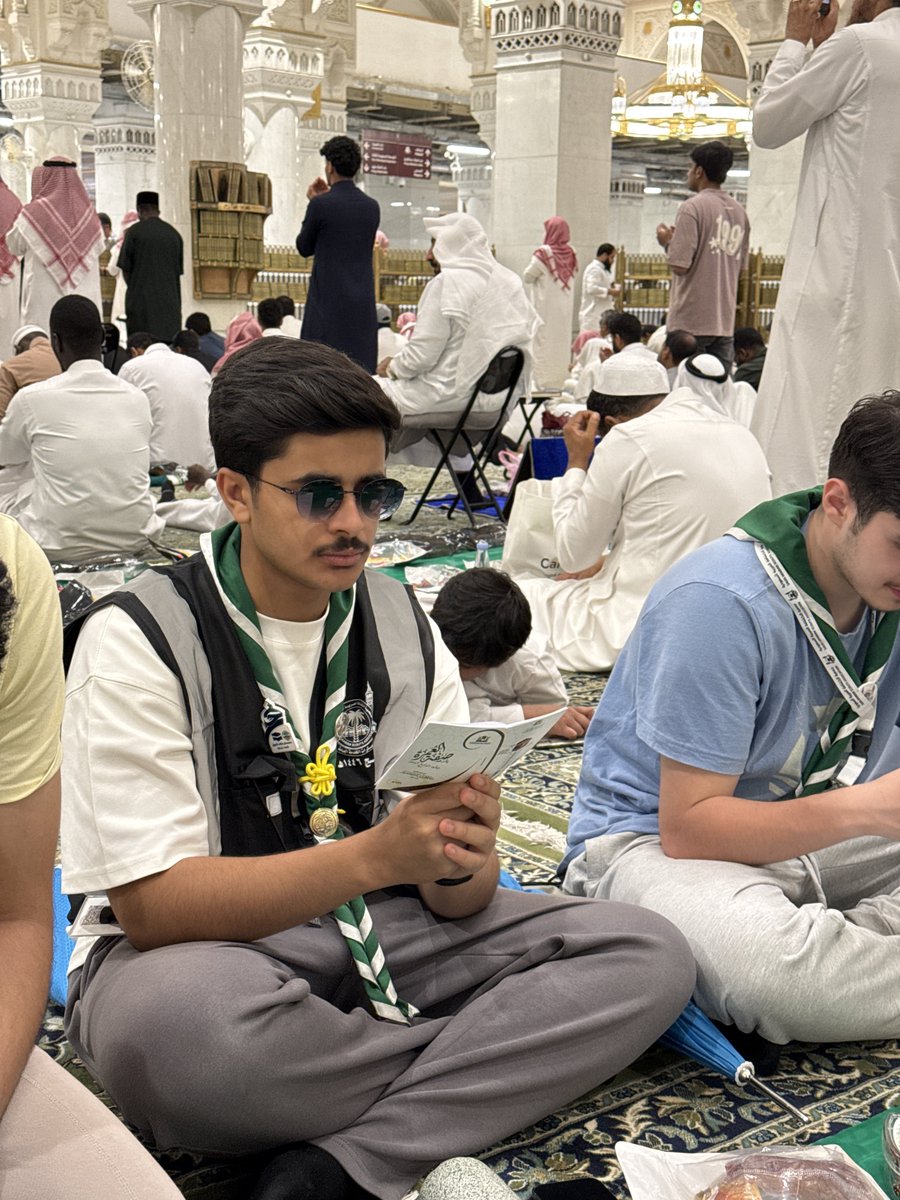 الحمدلله اللي بلغنا فضيلة يوم عرفة، وفضيلة بيت الله الحرام، وفضيلة الصيام، عسى ربي يتقبل 🤍