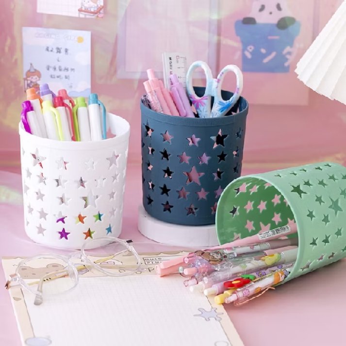 hyunjinsut's tweet photo. capinha pra celular versão gatinhos - https://t.co/Mk8XxOFU3O

kit de potinhos pra marmitas - https://t.co/R7RtZ9qyMP

porta treco - https://t.co/MgIiQfxdWJ

porta-caneta formato de estrelinhas - https://t.co/IBMNv9jGkd https://t.co/xS3DRp6xcv