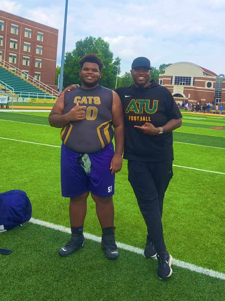 Kevion “Popeye” Henderson (@kevionhenderson) on Twitter photo Had a good time today at Arkansas Tech thanks for the invite !!!
<a href="/Coach_Hutch68/">Richard Hutchings</a> <a href="/FrankEspy/">Frank Espy</a> <a href="/CoachKT_/">KleaT Coach</a> <a href="/RussHeidiSLC/">Russ and Heidi Phillips🏈</a> <a href="/RoyThompsonFB/">CoachThompson</a> <a href="/ATUFootball/">Arkansas Tech Football</a> Had a good time today at Arkansas Tech thanks for the invite !!!
<a href="/Coach_Hutch68/">Richard Hutchings</a> <a href="/FrankEspy/">Frank Espy</a> <a href="/CoachKT_/">KleaT Coach</a> <a href="/RussHeidiSLC/">Russ and Heidi Phillips🏈</a> <a href="/RoyThompsonFB/">CoachThompson</a> <a href="/ATUFootball/">Arkansas Tech Football</a>