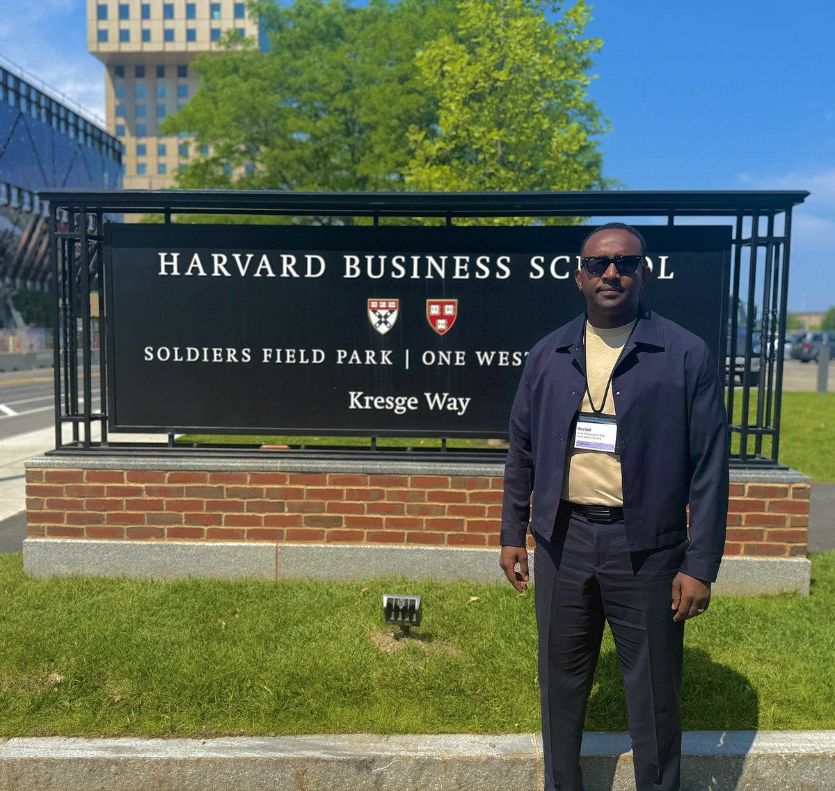 Caamil8's tweet image. Stepping into Harvard Business School feels surreal!
This is more than just a learning experience; it’s an opportunity to challenge myself, expand my horizons, and collaborate with exceptional peers.
@pato @Vettelse @anitaelberse @HBSExecEd