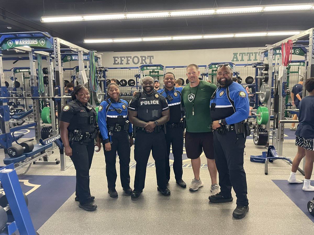 Thanks you <a href="/Coach_Grimmett/">Dustin Grimmett</a> for allowing us to speak to the team today about staying safe throughout the summer.. <a href="/LRCAAthletics/">LRCAAthletics</a>