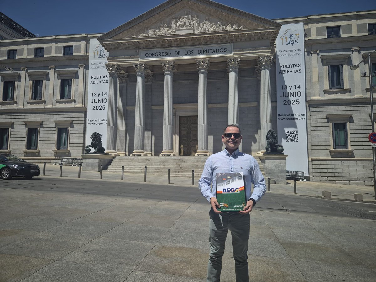 Queremos agradecer a <a href="/VOX_Congreso/">Grupo Parlamentario de VOX en el Congreso</a> y a <a href="/guidoprincesa/">Samuel</a> la invitación a #AEGC a participar en sus "Jornadas sobre los Retos de la Nueva Criminalidad" celebrada hoy en el <a href="/Congreso_Es/">Congreso</a>. 
La Seguridad ciudadana nos preocupa a TODOS.

⚔️🇦 🇪 🇬 🇨 🇪🇸