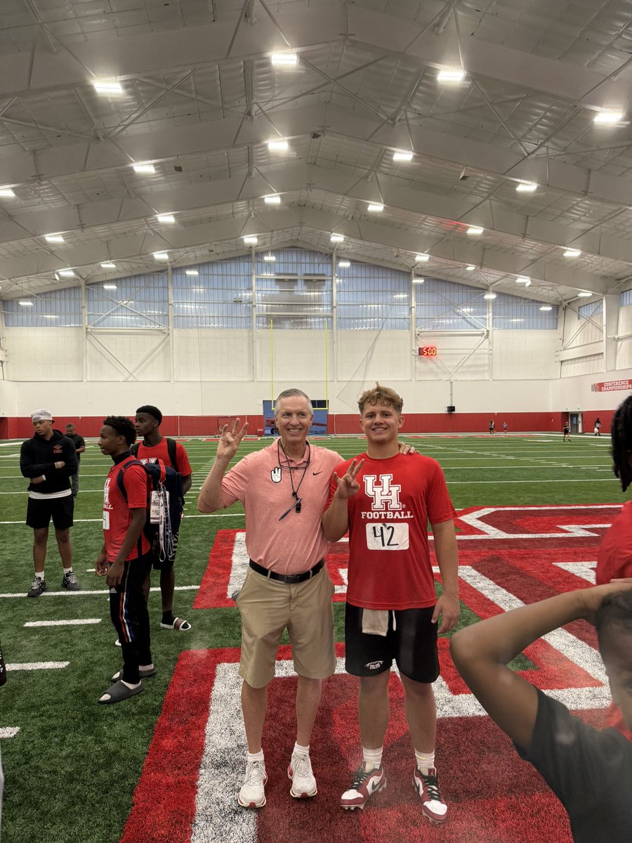 Lott Robison QB (@lottrobisonqb) on Twitter photo Big thank you to the <a href="/UHCougarFB/">Houston Football</a> staff, coaches, and players for putting on a smooth, competitive camp. Great energy, great instruction — truly grateful for the opportunity to compete and learn. Go Coogs! 🔴⚪ #UHFootball #CougarCamp”
<a href="/CoachShawnBell/">Shawn Bell</a> <a href="/CoachJoeWillis/">Joe Willis</a> Big thank you to the <a href="/UHCougarFB/">Houston Football</a> staff, coaches, and players for putting on a smooth, competitive camp. Great energy, great instruction — truly grateful for the opportunity to compete and learn. Go Coogs! 🔴⚪ #UHFootball #CougarCamp”
<a href="/CoachShawnBell/">Shawn Bell</a> <a href="/CoachJoeWillis/">Joe Willis</a>