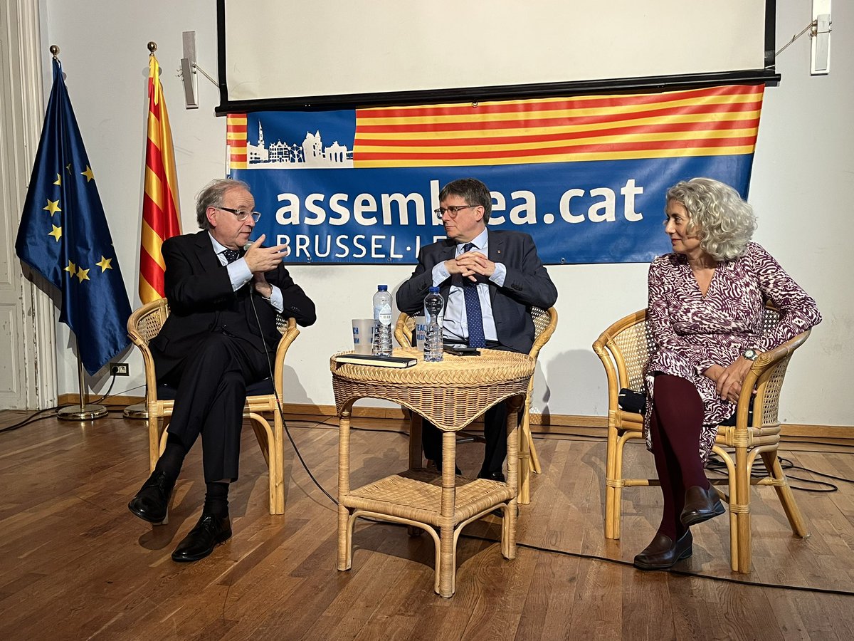 Marga Payola (@margapayola) on Twitter photo <a href="/KRLS/">krls.eth / Carles Puigdemont</a> <a href="/ConsellRep/">Consell de la República Catalana</a> <a href="/JordiDomingoGM/">Jordi Domingo</a> <a href="/AncBru/">ANCBrussel·les🎗</a> “Coneixen i admiren més el Consolat de Mar a l’exterior que a casa nostra. Això no pot ser. Cal estar orgullosos del que hem fet els catalans i tornar a liderar aquests grans projectes ” comenta el president <a href="/JordiDomingoGM/">Jordi Domingo</a> <a href="/KRLS/">krls.eth / Carles Puigdemont</a> <a href="/ConsellRep/">Consell de la República Catalana</a> <a href="/JordiDomingoGM/">Jordi Domingo</a> <a href="/AncBru/">ANCBrussel·les🎗</a> “Coneixen i admiren més el Consolat de Mar a l’exterior que a casa nostra. Això no pot ser. Cal estar orgullosos del que hem fet els catalans i tornar a liderar aquests grans projectes ” comenta el president <a href="/JordiDomingoGM/">Jordi Domingo</a>