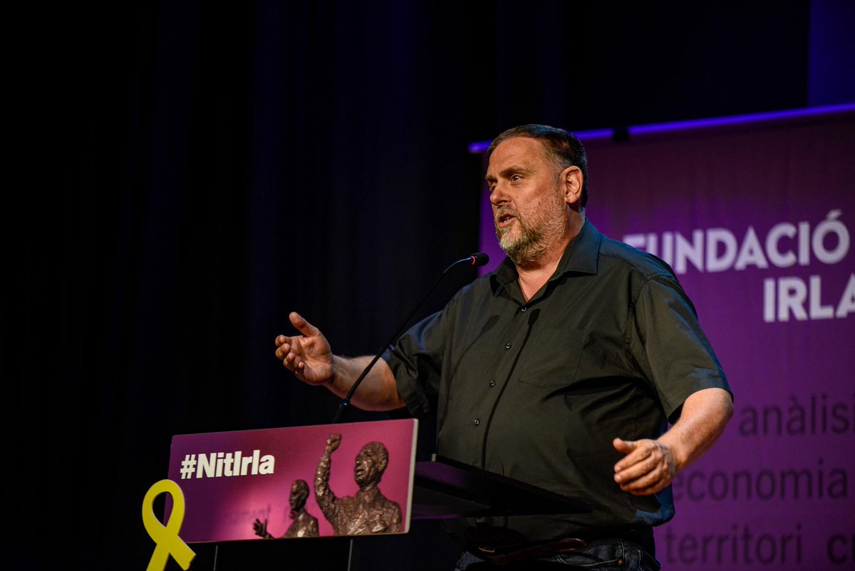 Fundació Irla (@fundacioirla) on Twitter photo 🗣️ <a href="/junqueras/">Oriol Junqueras 🎗️</a>: "Aquest patrimoni en aquesta lluita hauria d’inspirar el nostre futur, i per fer-ho necessitem cultura, recerca, llengua, publicacions i fundacions" #NitIrla 🗣️ <a href="/junqueras/">Oriol Junqueras 🎗️</a>: "Aquest patrimoni en aquesta lluita hauria d’inspirar el nostre futur, i per fer-ho necessitem cultura, recerca, llengua, publicacions i fundacions" #NitIrla