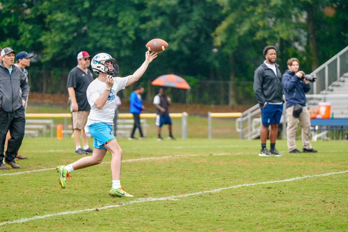 CCES Athletics (@ccesathletics) on Twitter photo First 7v7 action of the summer with <a href="/ccesfootball/">Christ Church Football</a> !! Shoutout to Southside HS, Blue Ridge HS, and the Anderson Cavaliers for coming out to compete today! #gocavs
📸 Allie Foral Photography First 7v7 action of the summer with <a href="/ccesfootball/">Christ Church Football</a> !! Shoutout to Southside HS, Blue Ridge HS, and the Anderson Cavaliers for coming out to compete today! #gocavs
📸 Allie Foral Photography
