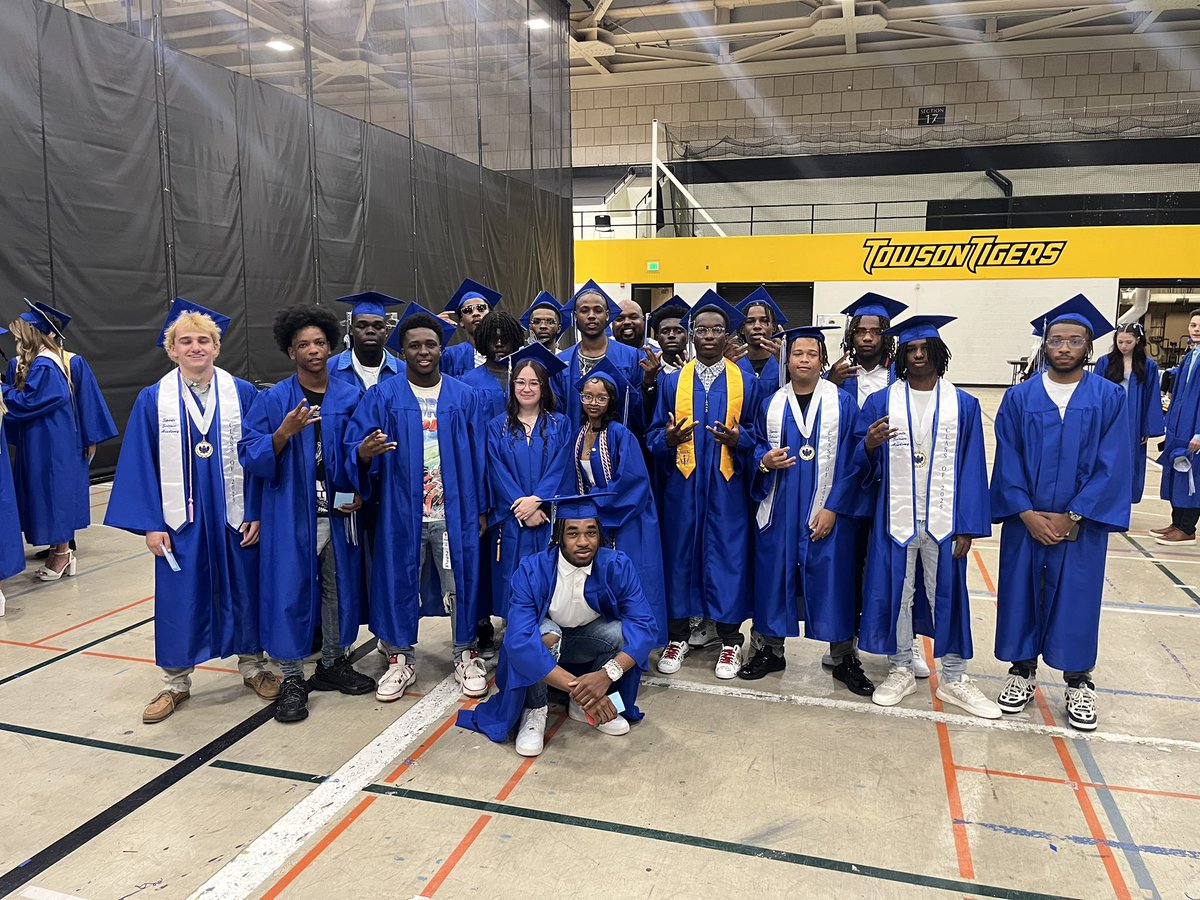 The Team
Blue Flock 4ever!
9 Kids going to play college football!