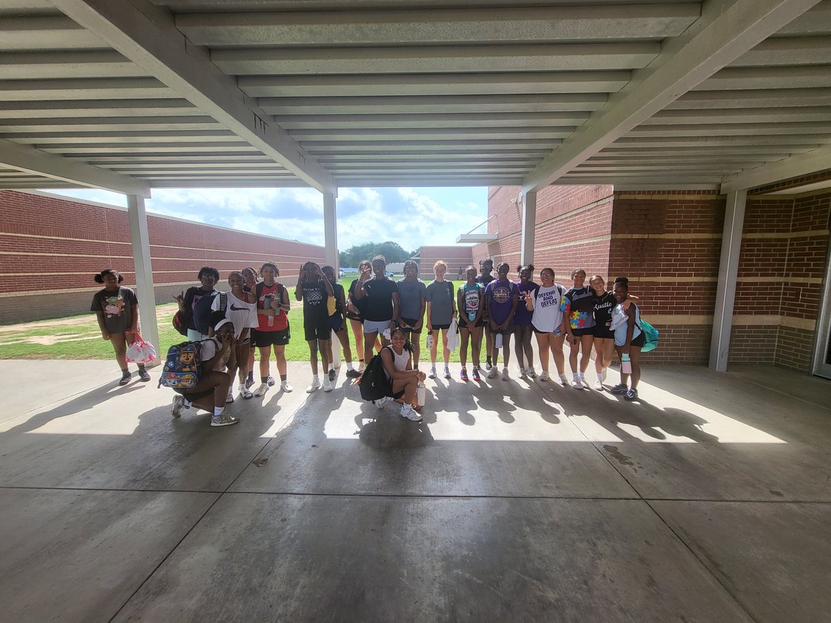 Week 1 of SAC in the books! ✔️💜🤍 #ALLINFAMILY #CREATEC.H.A.O.S. #NOTHINGLESS