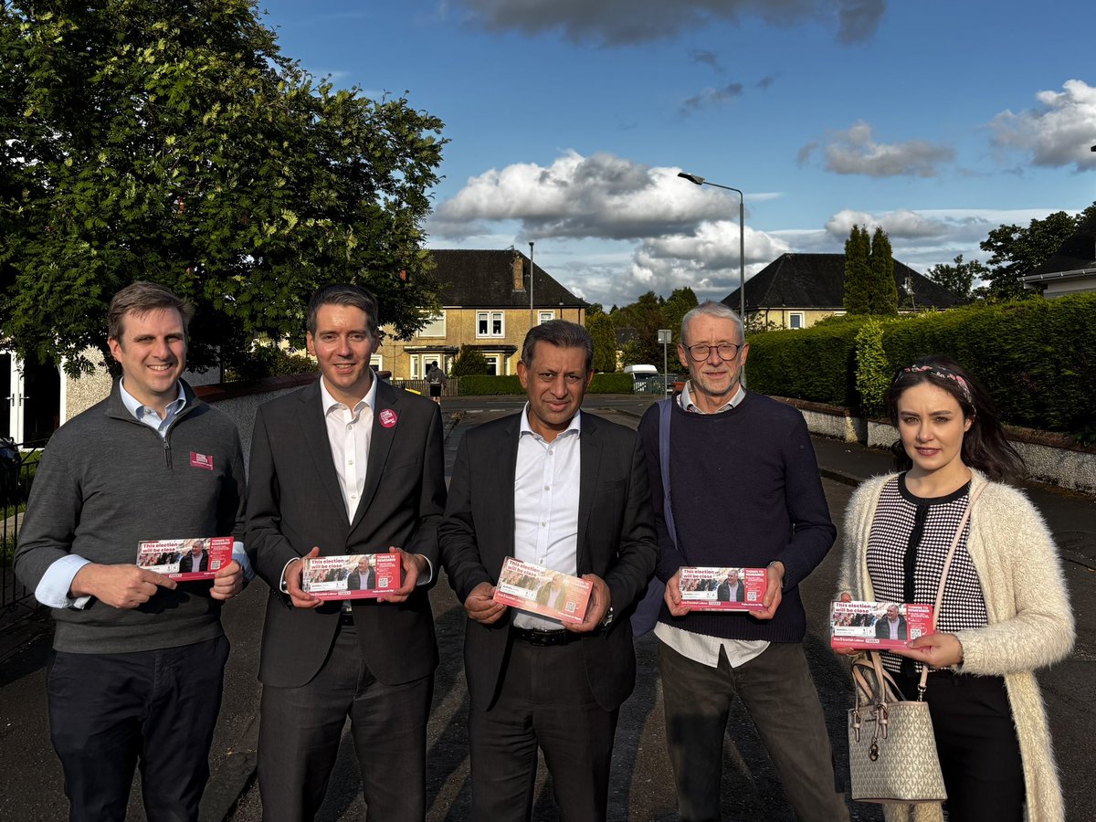 Foysol Choudhury MBE MSP (@foysolchoudhury) on Twitter photo If you haven’t voted yet, polls are open until 10PM tonight.
📍 No ID or polling card needed
🗳 Vote Labour
🌹 Vote Davy Russell
Only <a href="/ScottishLabour/">Scottish Labour</a> can beat the SNP and deliver real change. #VoteLabour #ByElection If you haven’t voted yet, polls are open until 10PM tonight.
📍 No ID or polling card needed
🗳 Vote Labour
🌹 Vote Davy Russell
Only <a href="/ScottishLabour/">Scottish Labour</a> can beat the SNP and deliver real change. #VoteLabour #ByElection