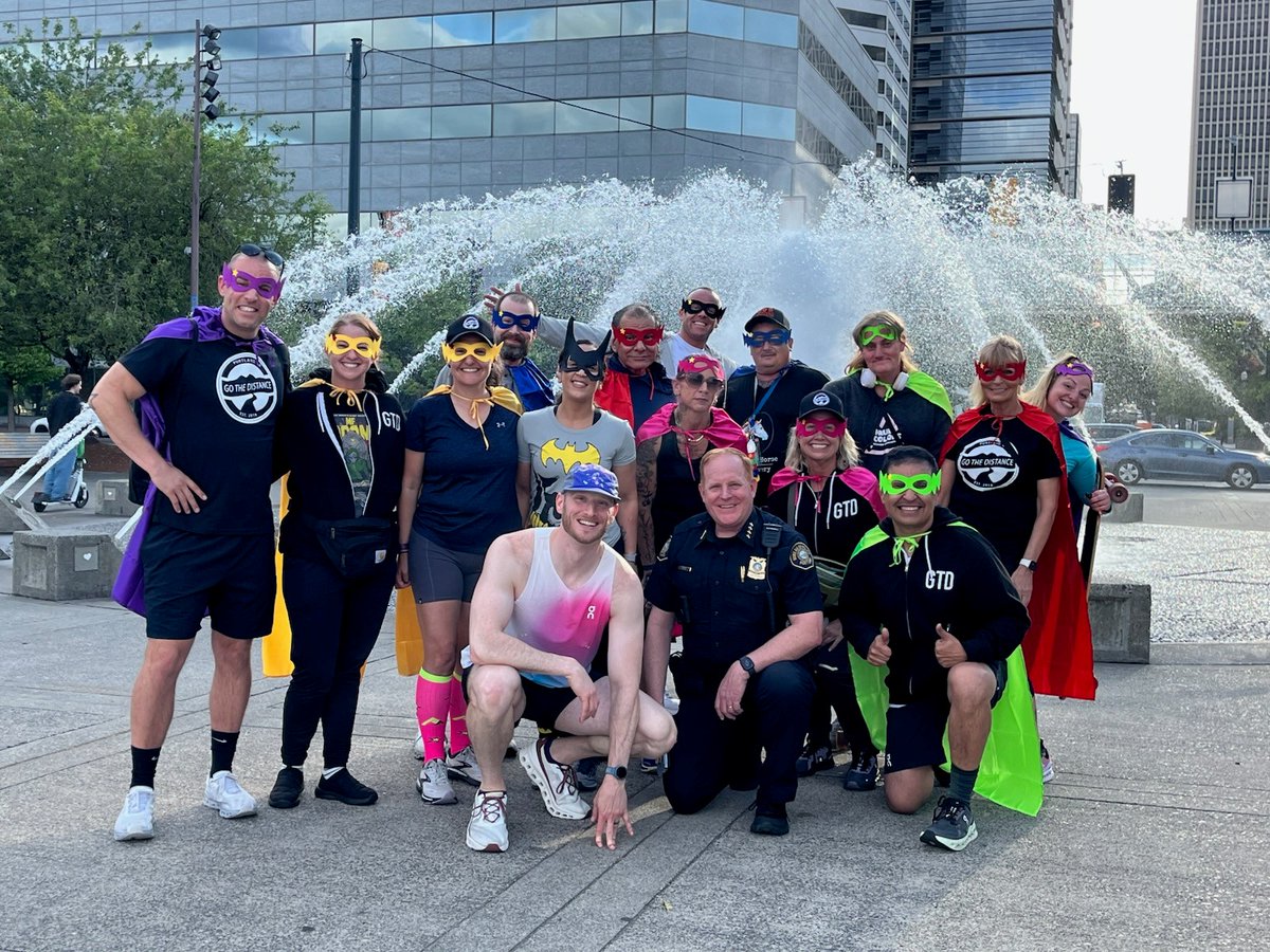 Happy to see members of Go the Distance yesterday at the Global Running Day's Superhero run. They are heroes in my book for all they do to help advocate for sobriety. gtdgothedistance.org