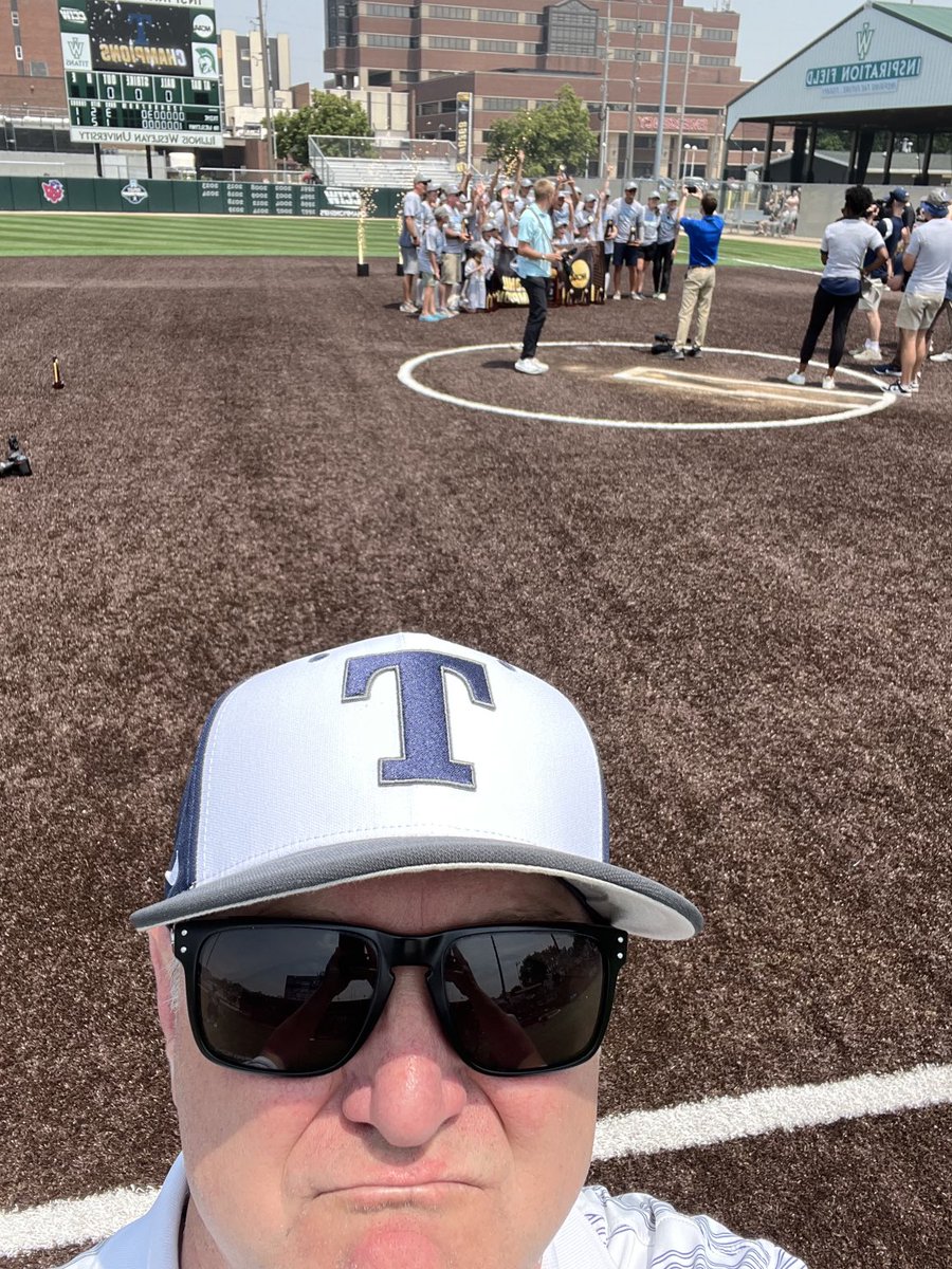 National Champs!  Dubs Only!  ⁦<a href="/TrineAthletics/">Trine Thunder</a>⁩ ⁦<a href="/TrineUniversity/">Trine University</a>⁩ ⁦<a href="/TrineBlue/">TrineBlueCrew</a>⁩