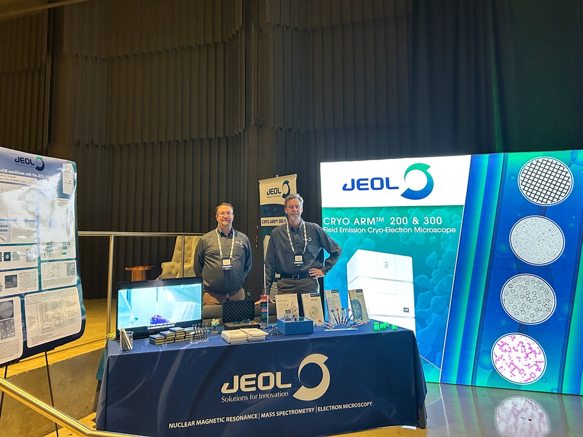 This week JEOL exhibited at the Structure-Based Drug Design Summit 🧬Thank you to everyone who joined us at the booth or for Jaap Brink's presentation, exploring case-studies that demonstrate how cryo-EM can be leveraged to accelerate research!

jeolusa.com/PRODUCTS/Trans…