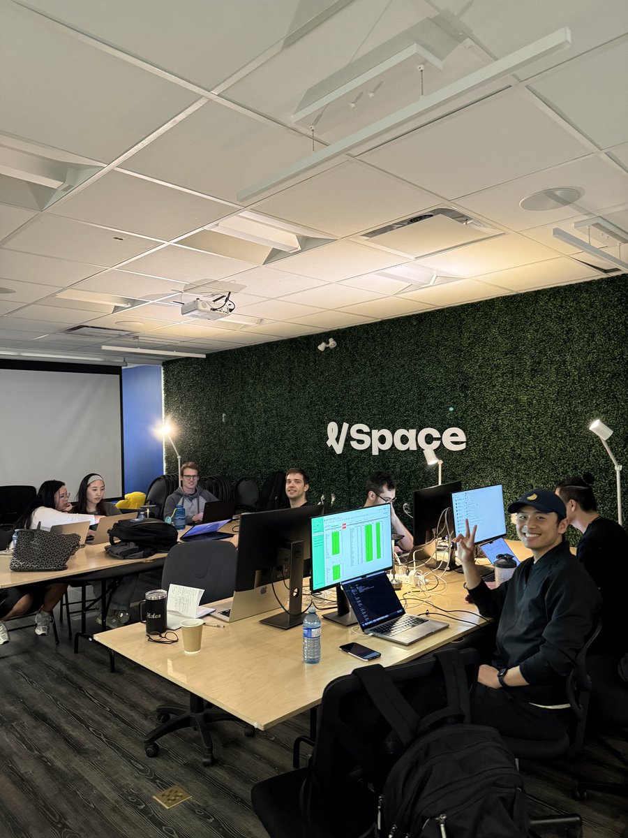 VSpace tweet media