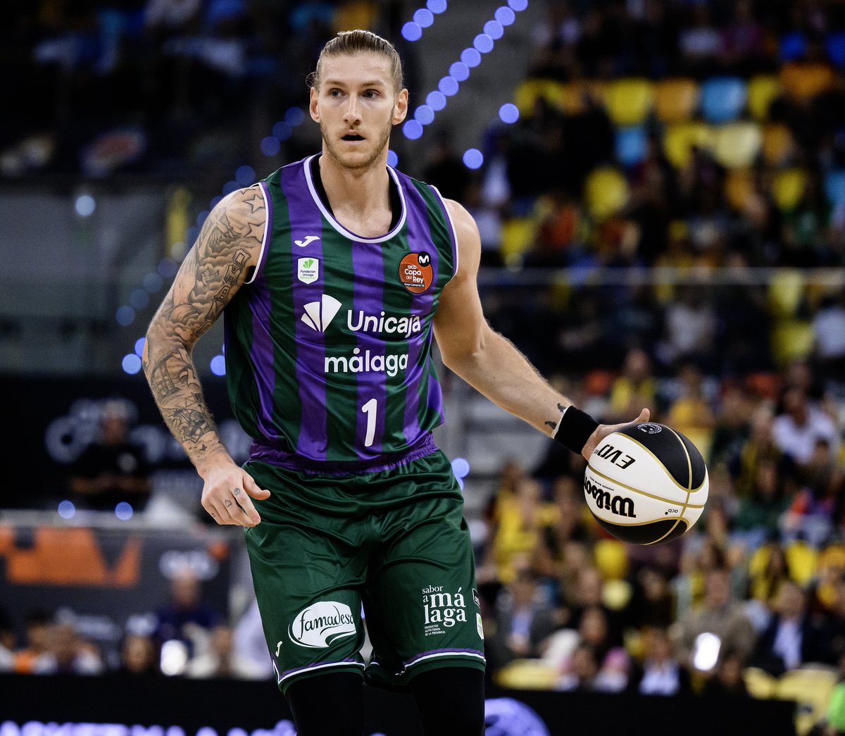 Alex_ReyesIB (@alex_reyesib) on Twitter photo 👀 DYLAN OSETKOWSKI habría sido liberado de sus cargos por dopaje (vía <a href="/TelesportRS/">TeleSport.rs</a>).
La Agencia Española de Antidopaje habría tomado la decisión de dejar sin cargos al jugador de Unicaja, quien dio positivo en diciembre de 2023 tras el partido ante BAXI Manresa.
#LigaEndesa 👀 DYLAN OSETKOWSKI habría sido liberado de sus cargos por dopaje (vía <a href="/TelesportRS/">TeleSport.rs</a>).
La Agencia Española de Antidopaje habría tomado la decisión de dejar sin cargos al jugador de Unicaja, quien dio positivo en diciembre de 2023 tras el partido ante BAXI Manresa.
#LigaEndesa