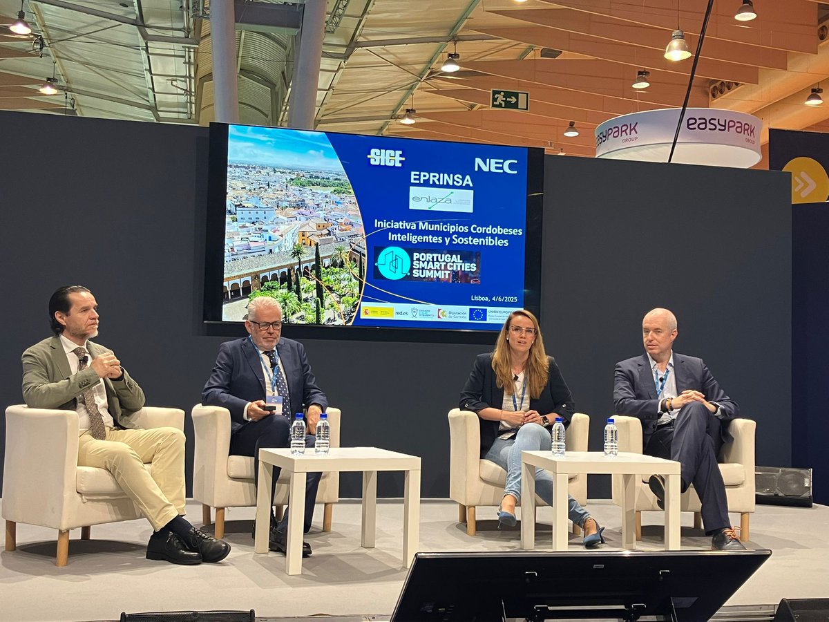 Ayer estuvimos en el 𝐏𝐨𝐫𝐭𝐮𝐠𝐚𝐥 𝐒𝐦𝐚𝐫𝐭 𝐂𝐢𝐭𝐢𝐞𝐬 𝐒𝐮𝐦𝐦𝐢𝐭 𝟐𝟎𝟐𝟓 acompañando a <a href="/dipucordoba/">Diputación de Córdoba</a> en su presentación del proyecto Enlaza implementado por nuestra plataforma 𝐂𝐂𝐎𝐂.