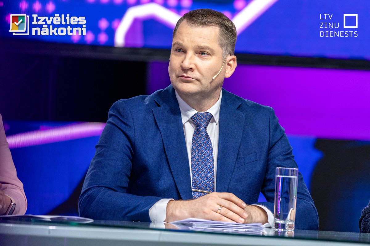 LTV Ziņu dienests (@ltvzinas) on Twitter photo "Attiecībā uz izlīdzināšanas fondu ir dažādas ieceres, bet reāla risinājuma vai mehānisma nav. Man priekšā ir dati – kuri ir donori, kuri ir saņēmēji, un nav tā, ka tie, kas ir saņēmēji, ir tie efektīvākie saimniekotāji. Tā tas diemžēl nav," diskusijā sacīja <a href="/VKontrole/">Valsts kontrole 🇱🇻 🇺🇦</a> padomes "Attiecībā uz izlīdzināšanas fondu ir dažādas ieceres, bet reāla risinājuma vai mehānisma nav. Man priekšā ir dati – kuri ir donori, kuri ir saņēmēji, un nav tā, ka tie, kas ir saņēmēji, ir tie efektīvākie saimniekotāji. Tā tas diemžēl nav," diskusijā sacīja <a href="/VKontrole/">Valsts kontrole 🇱🇻 🇺🇦</a> padomes