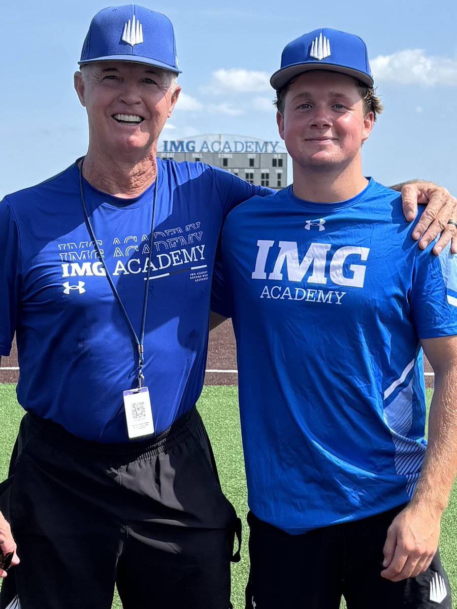 JackZerkel's tweet photo. IMG Academy had its year-end baseball banquet and awards ceremony across the full program. Was excited to be named one of three outfielders awarded a gold glove.  Thank you IMG and Coach Herold for a great year.  Can’t wait for Westmont.  Go Warriors! https://t.co/HNxM3vBEWq