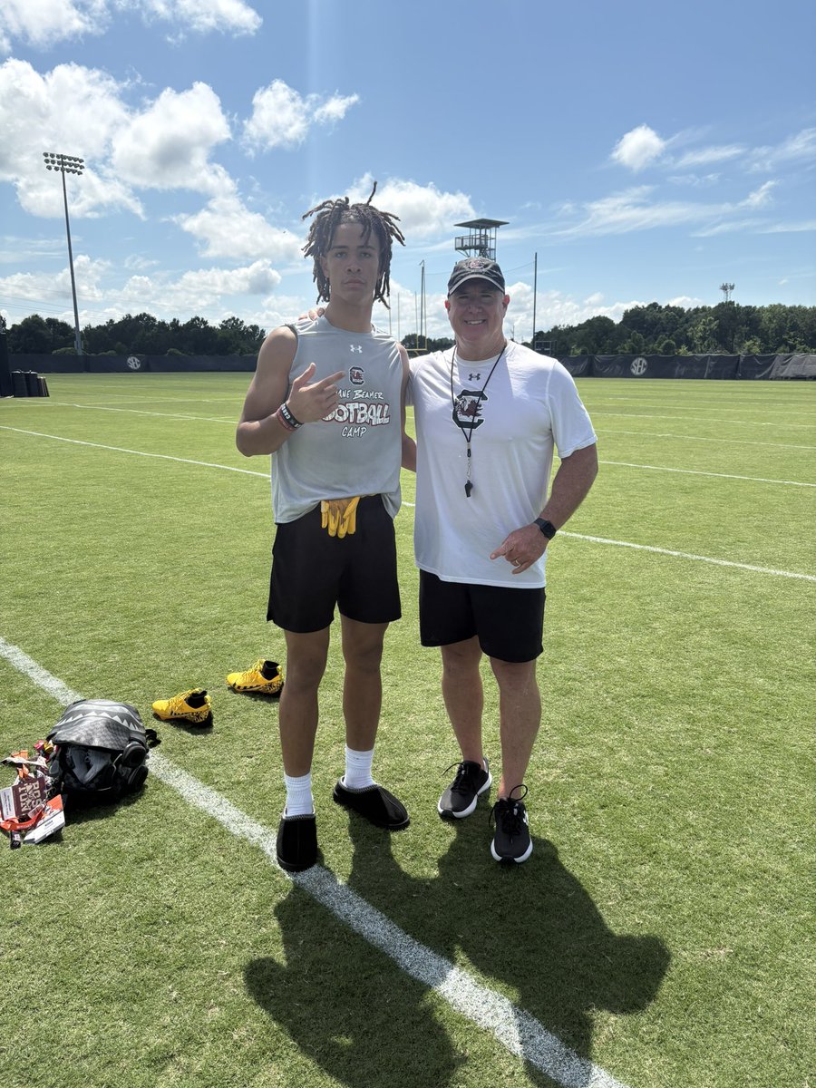 After a great camp , I’m blessed to have EARNED my 4th D1 offer from THE University of South Carolina ! Thank you <a href="/CoachSElliott/">Shawn Elliott USC</a> and <a href="/ToddHaynie/">Todd Haynie</a> I definitely got better today! Super excited to be back for a game this fall.

<a href="/P_Ellsworth_USC/">Preston Ellsworth</a> 
<a href="/GCockRecruiting/">Gamecock Recruiting</a> 
<a href="/GamecockFB/">South Carolina Football</a>