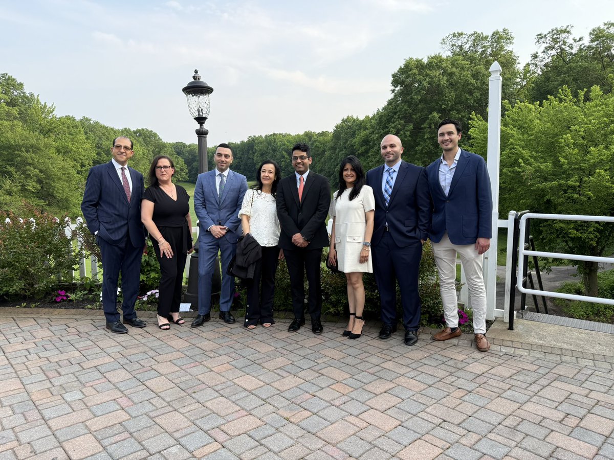Sherif Andrawes MD (@shandrawes) on Twitter photo 🎓 Big congrats to our Advanced Endoscopy Fellow, <a href="/Dr_VishnuKumar/">Vishnu Kumar</a> , on his graduation! Your dedication, skill & growth this year were truly impressive. We’re proud of all you’ve achieved & can’t wait to see what’s next. 👏 #FellowshipGraduation #AdvancedEndoscopy
<a href="/NorthwellHealth/">Northwell Health</a> 🎓 Big congrats to our Advanced Endoscopy Fellow, <a href="/Dr_VishnuKumar/">Vishnu Kumar</a> , on his graduation! Your dedication, skill & growth this year were truly impressive. We’re proud of all you’ve achieved & can’t wait to see what’s next. 👏 #FellowshipGraduation #AdvancedEndoscopy
<a href="/NorthwellHealth/">Northwell Health</a>