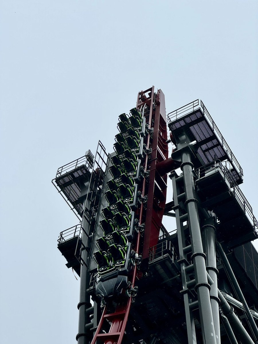 AmusementTweets's tweet photo. Finally got to see #SirensCurse testing. Cannot WAIT for this ride to open. June 26 can’t get here quick. Still holding out for a media event day 🤞🏻@cedarpoint @TonyClarkCP
#CedarPoint #CP #TiltCoaster #CedarPoint2025 #Vekoma https://t.co/tvoezKylYF