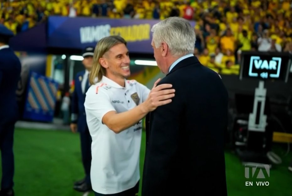 Debe pensar que acaba de saludar a Guti