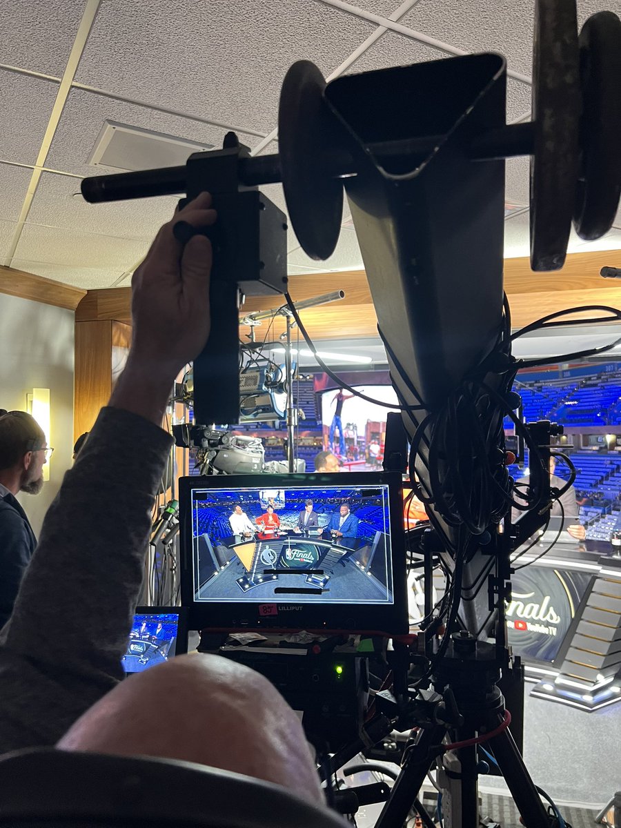 🏀NBA Countdown starts at 7:30pm ET on ESPN2 and continues on <a href="/ABCNetwork/">ABC</a> at 8 p.m.